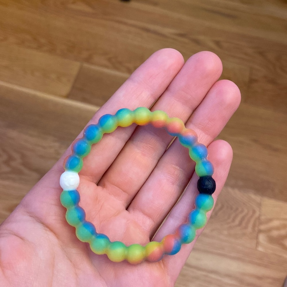 Rainbow tie dye lokai